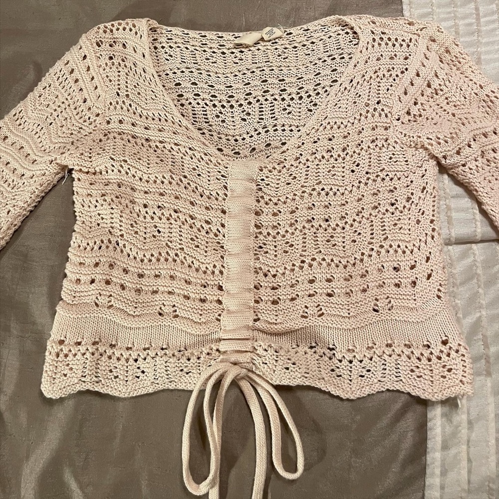SKY AND SPARROW Crocheted Long Sleeve. Size: xs, Color: cream.